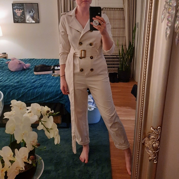 Pants - ✨HOST PICK✨ double breasted trenchcoat belted jumpsuit sz 6-10